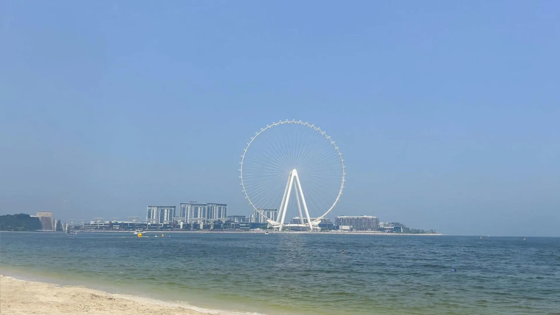 Frank Porter - La Vie Dubaj 0*,  Spojené arabské emiráty